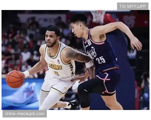 广州队爆冷负天津 季后赛席位争夺添变数