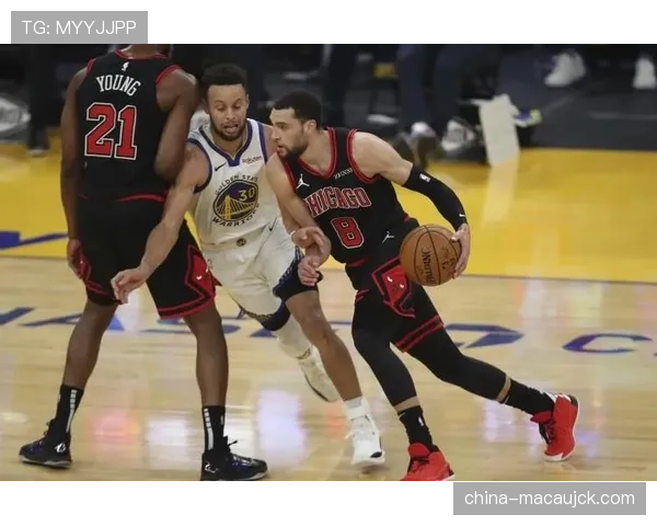 多特主场西格纳伊度纳威力 11胜2平1负战绩成争冠保障